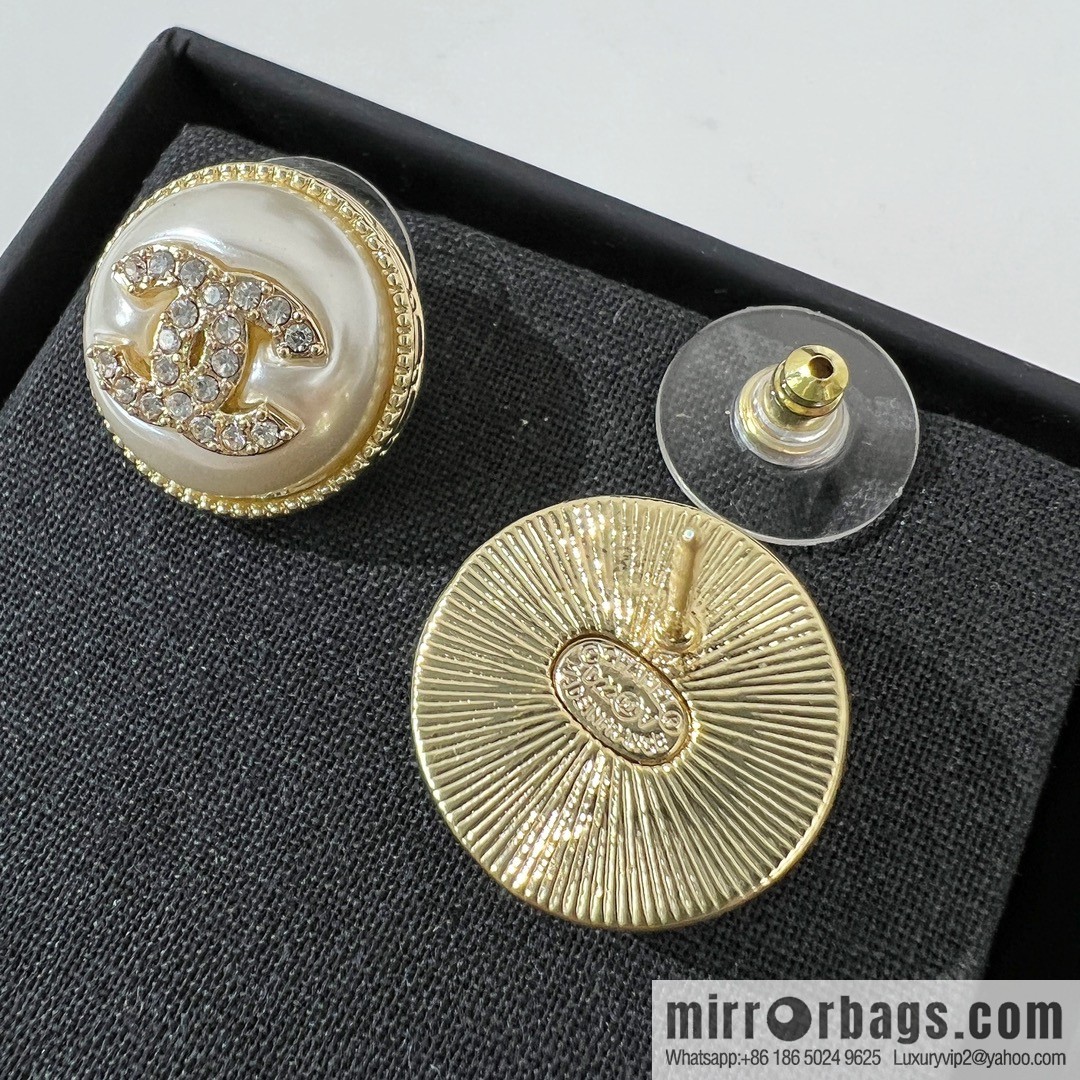 New ☑️ CHANEL Chanel double c round stud earrings