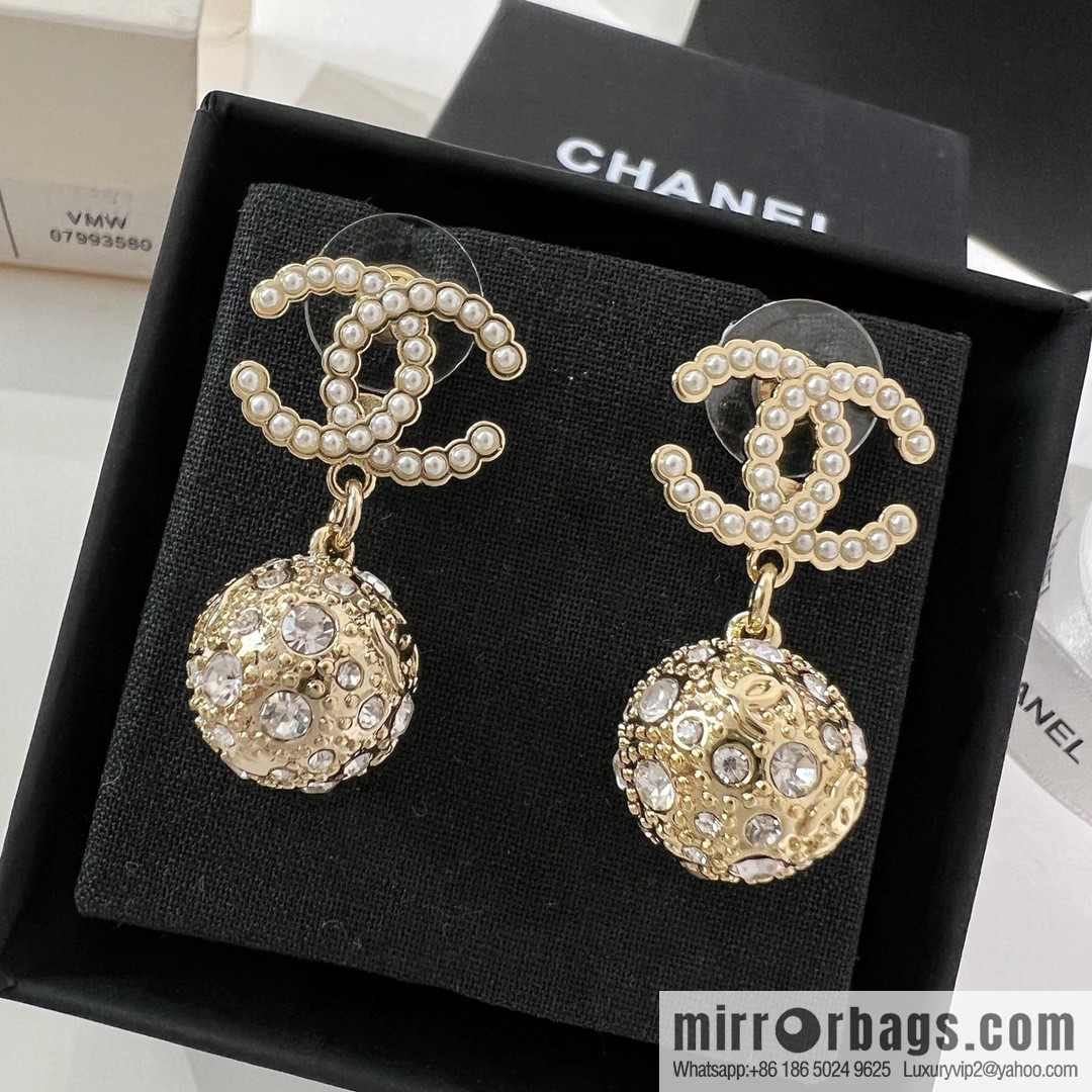 New ☑️ CHANEL Chanel double c full diamond stud earrings