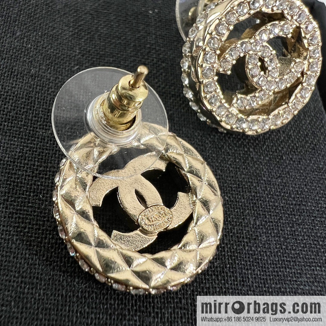 New ☑️ CHANEL Chanel double c round full diamond stud earrings
