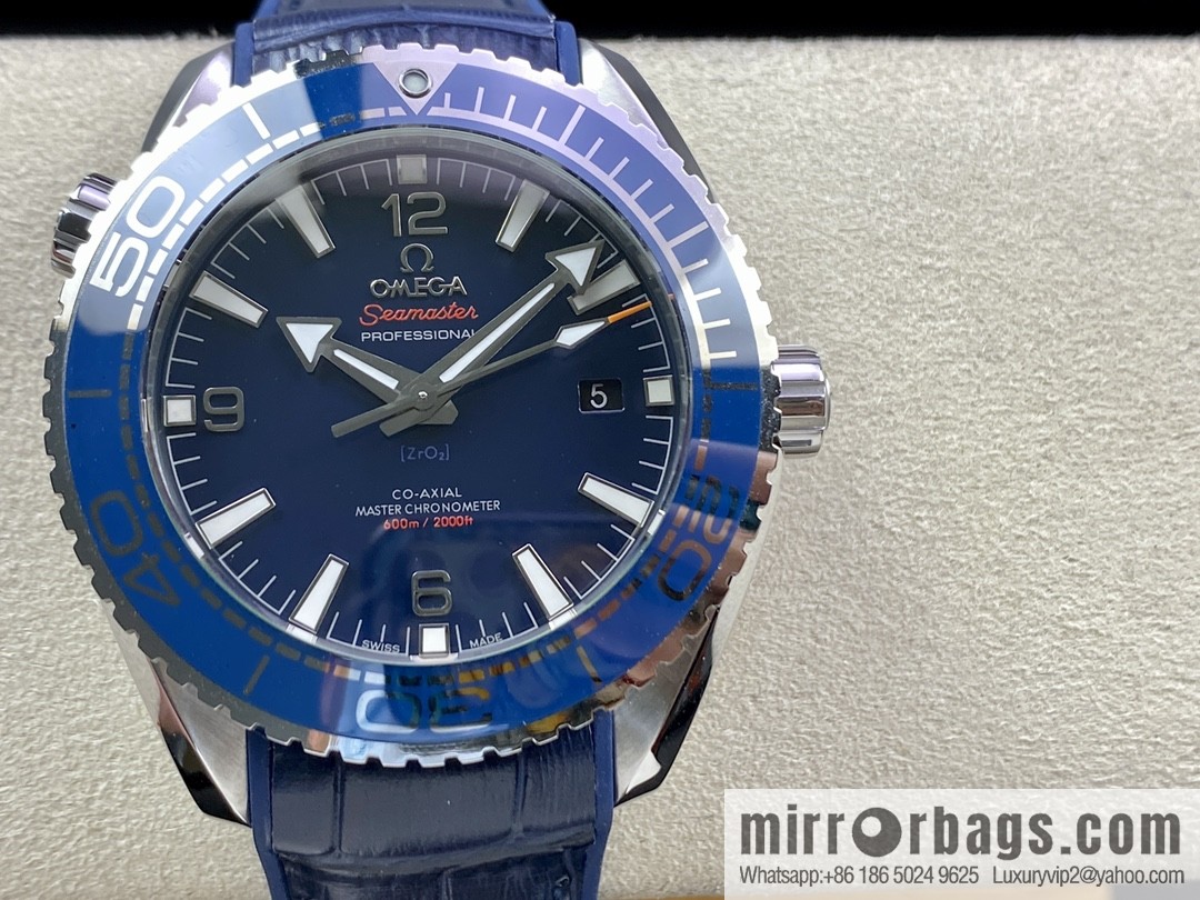 Omega, Ocean Cosmos Timepiece Hippocampus 600-meter series automatic mechanical men's watch is equipped with a stable 8900 movement