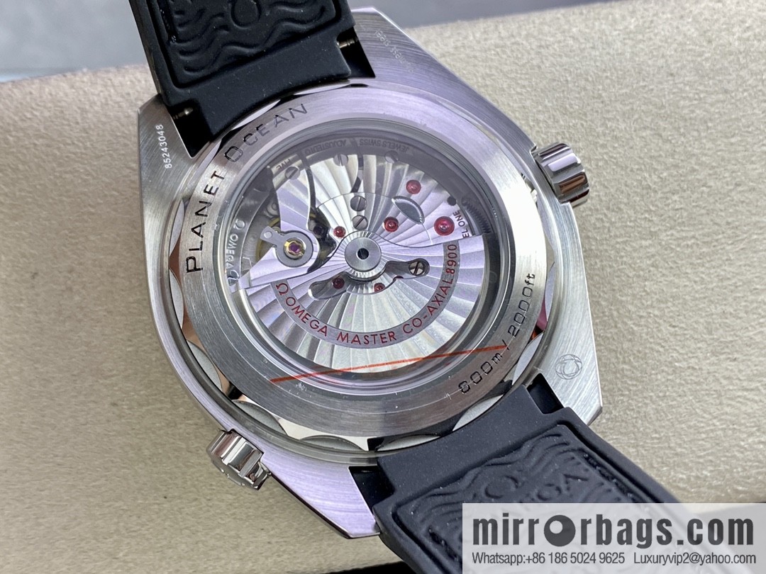 Omega, Ocean Cosmos Timepiece Hippocampus 600-meter series automatic mechanical men's watch is equipped with a stable 8900 movement