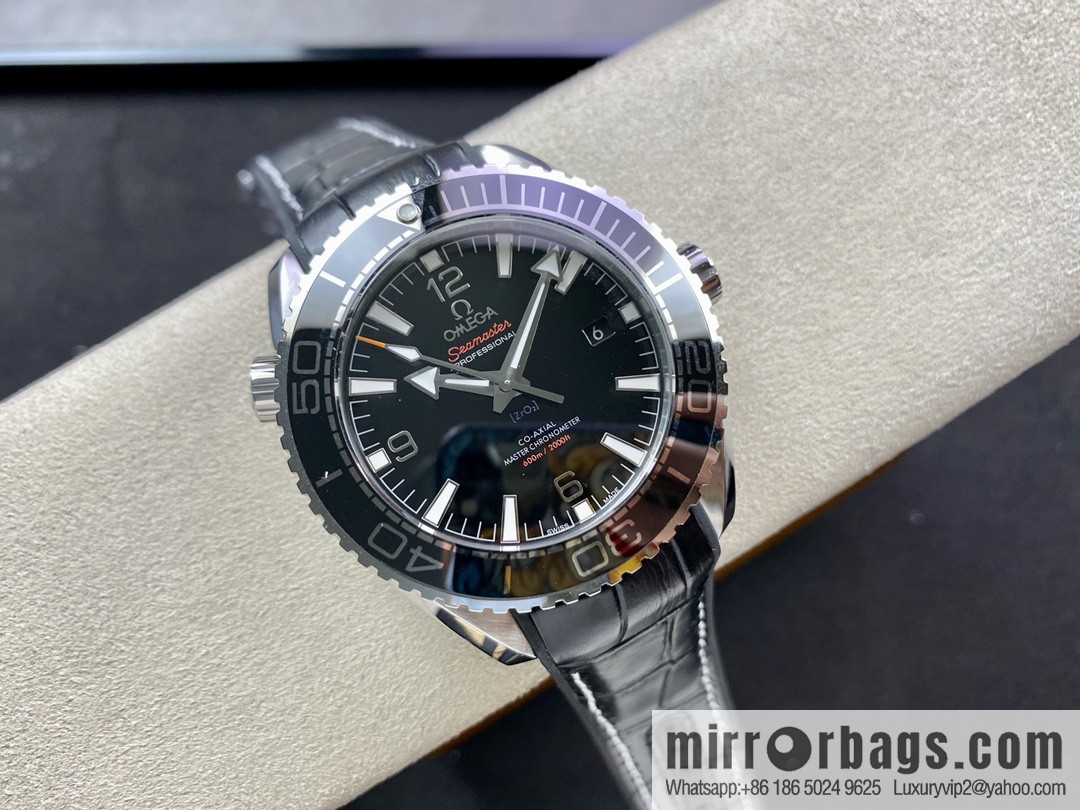 Omega, Ocean Cosmos Timepiece Hippocampus 600-meter series automatic mechanical men's watch is equipped with a stable 8900 movement