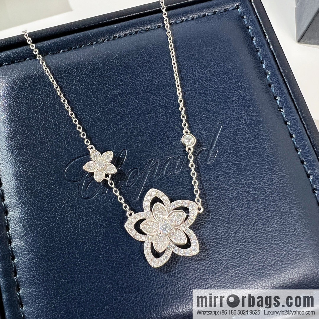GRAFF Graff flower necklace stud earrings