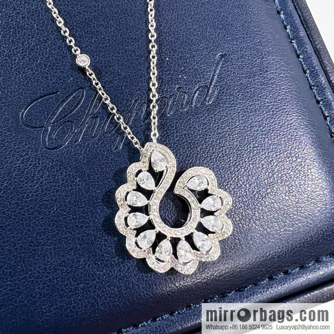 Chopard PRECIOUS LACE VAGUE lace necklace earshot