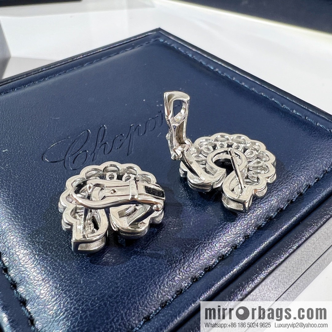 Chopard PRECIOUS LACE VAGUE lace necklace earshot