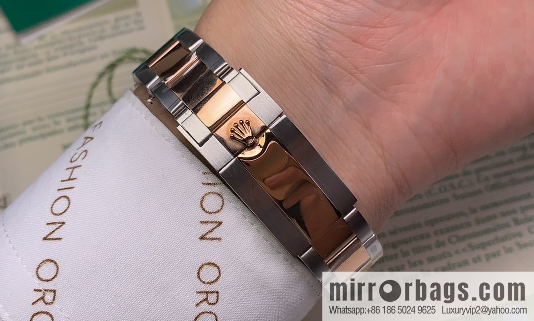 Rolex GMT GMT II Series 40mm Watch