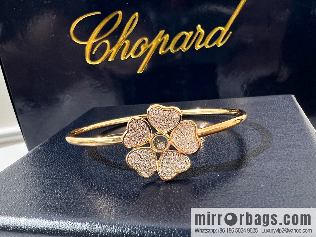 Chopard PRECIOUS LACE VAGUE 5 heart full diamond necklace ear shot, bracelet