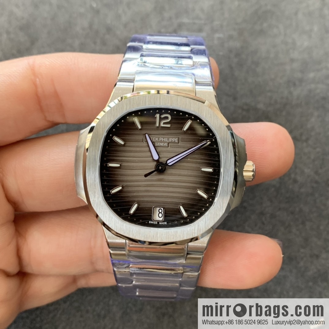 Patek Philippe Sports Elegance Series Nautilus Women's 7118 Model 1. New Customized Edition Cal.324SC Integrated Self-winding Movement