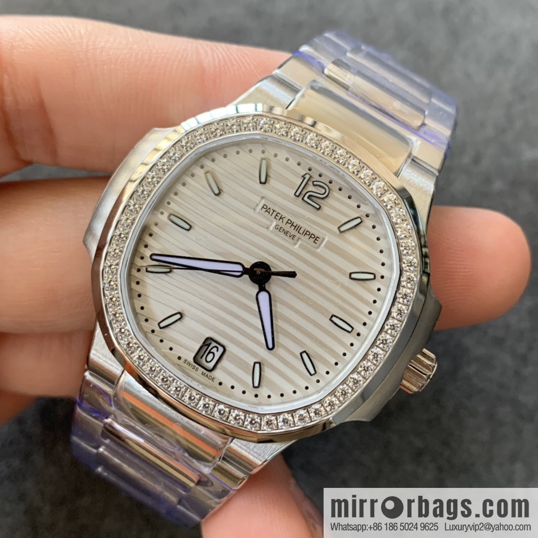 Patek Philippe Sports Elegance Series Nautilus Women's 7118 Model 1. New Customized Edition Cal.324SC Integrated Self-winding Movement