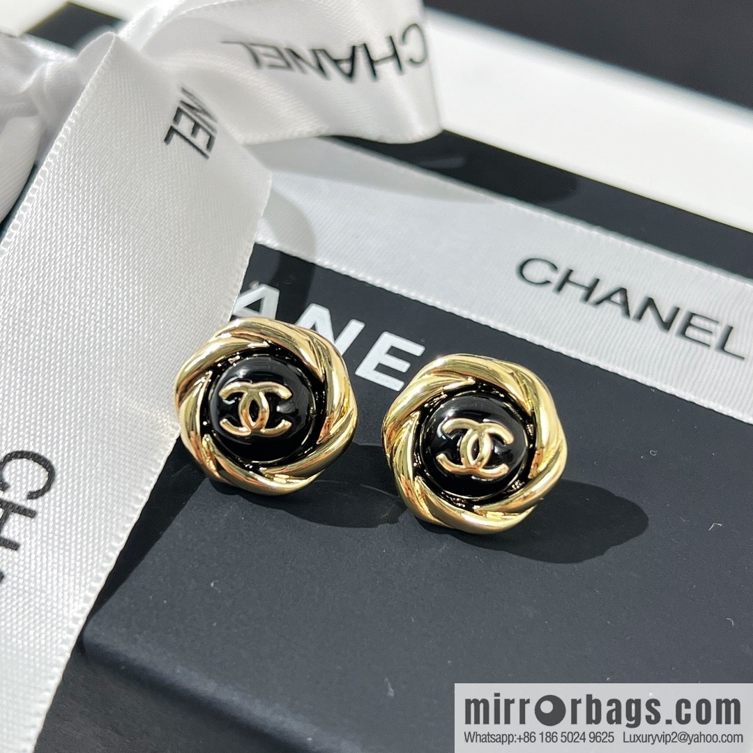 New ☑️ CHANEL Chanel double c black stud earrings