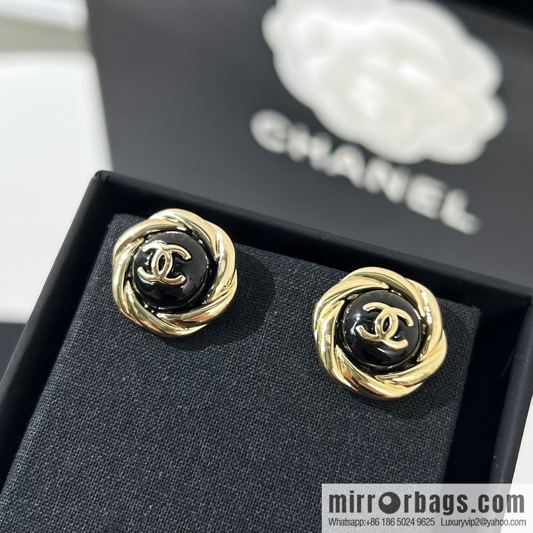 New ☑️ CHANEL Chanel double c black stud earrings