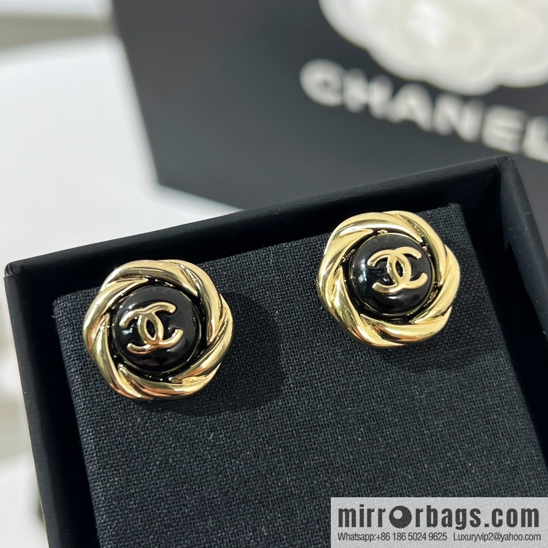 New ☑️ CHANEL Chanel double c black stud earrings