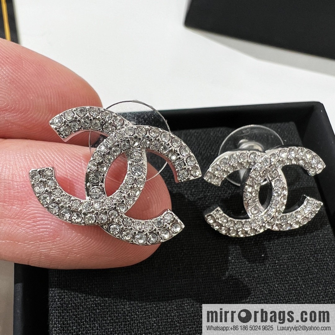 New ☑️ CHANEL Chanel double c full diamond stud earrings