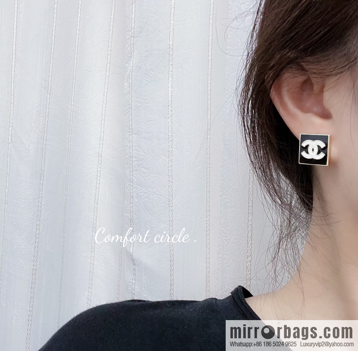 New ☑️ CHANEL Chanel double c square stud earrings