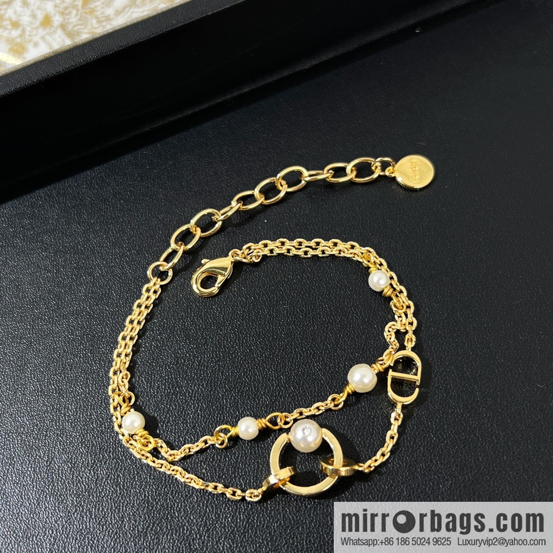 New ☑️ DIOR Dior double pearl bracelet