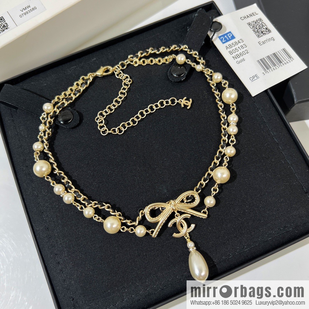 New ☑️ CHANEL Chanel Double C Bow Double Pearl Necklace