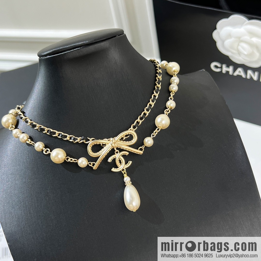 New ☑️ CHANEL Chanel Double C Bow Double Pearl Necklace