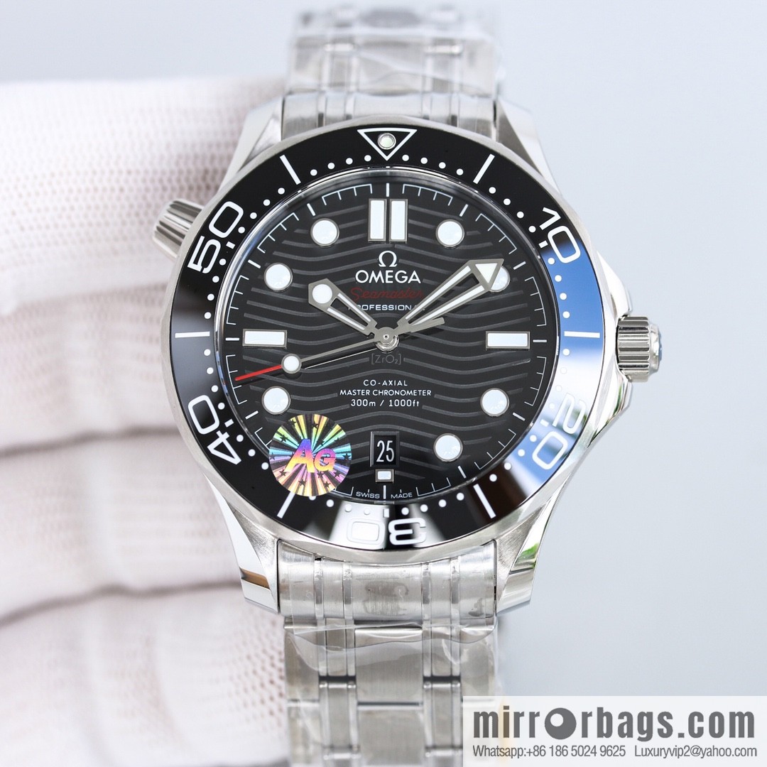 Omega 2022 new green seahorse with double T black balance wheel 8800 movement, 42mm
