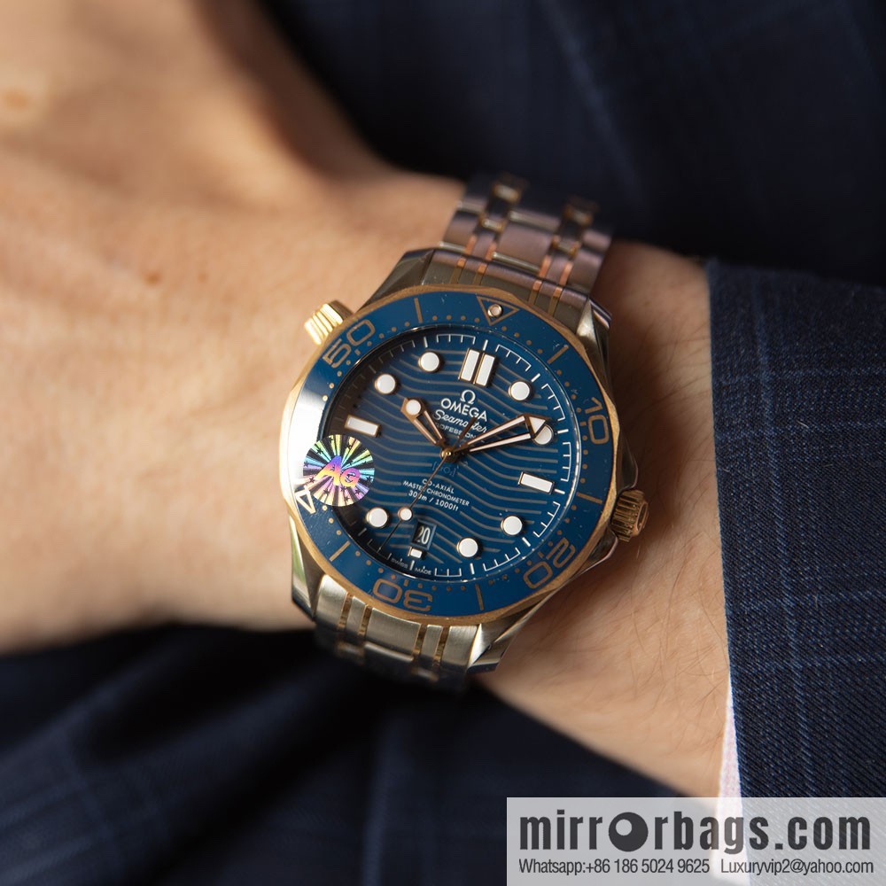 Omega 2022 new green seahorse with double T black balance wheel 8800 movement, 42mm