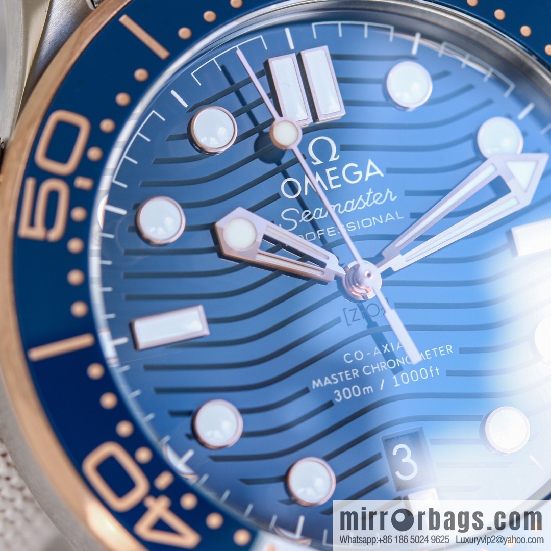 Omega 2022 new green seahorse with double T black balance wheel 8800 movement, 42mm