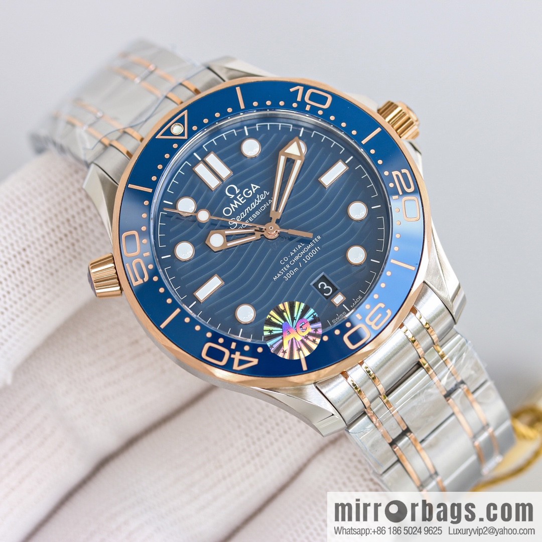 Omega 2022 new green seahorse with double T black balance wheel 8800 movement, 42mm
