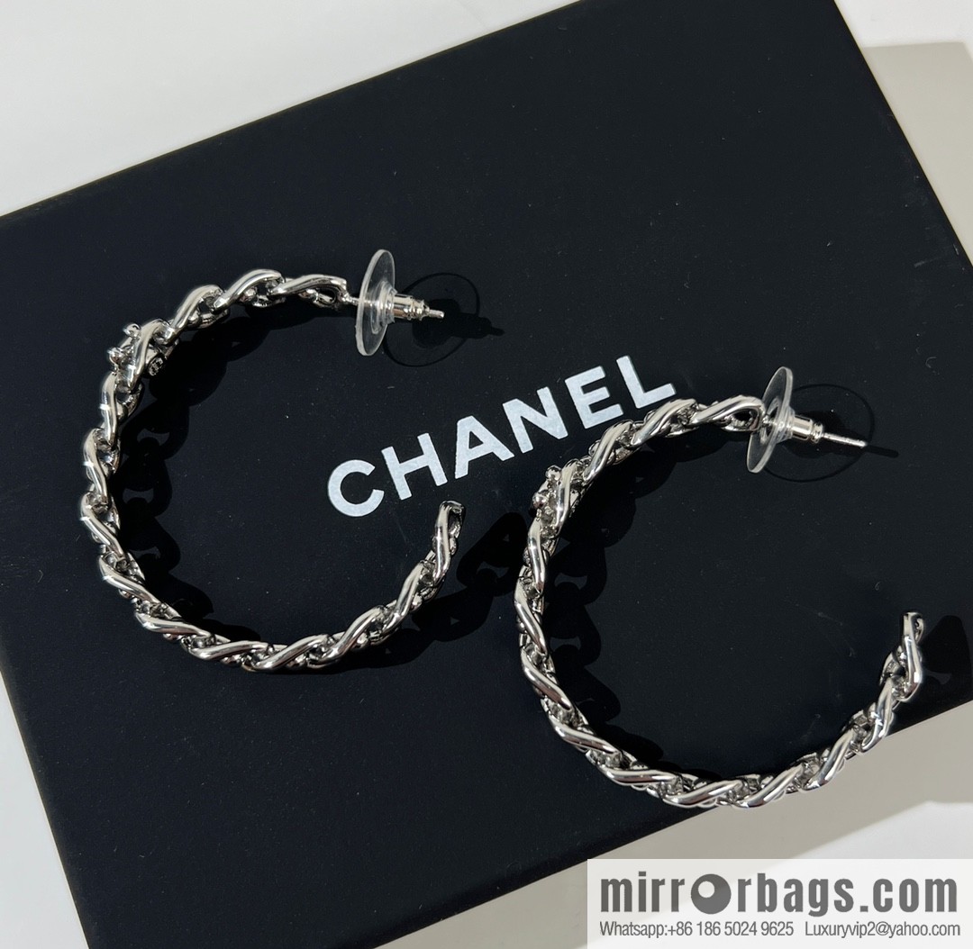 New ☑️ CHANEL Chanel double c hollow stud earrings