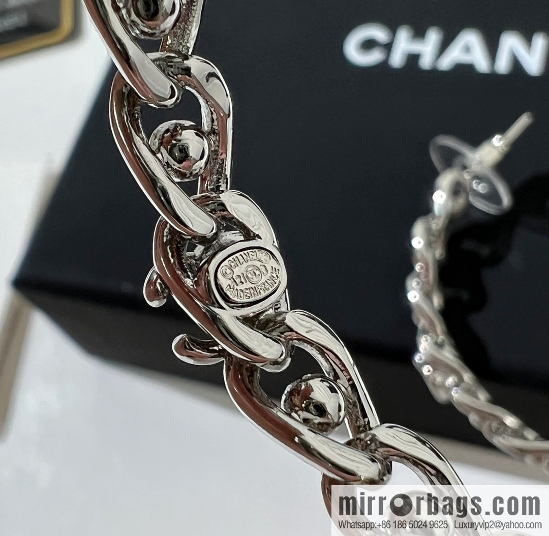 New ☑️ CHANEL Chanel double c hollow stud earrings