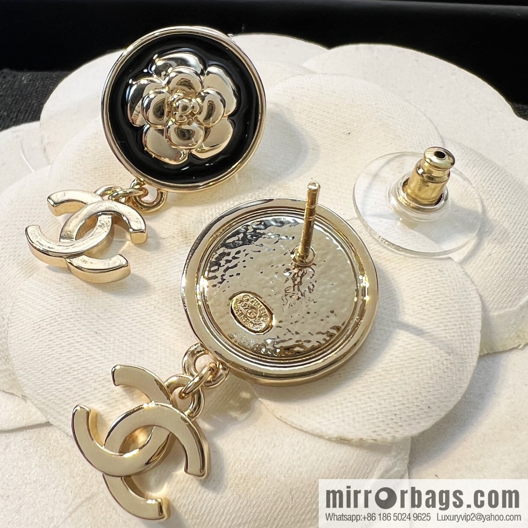New ☑️ CHANEL Chanel double c camellia stud earrings