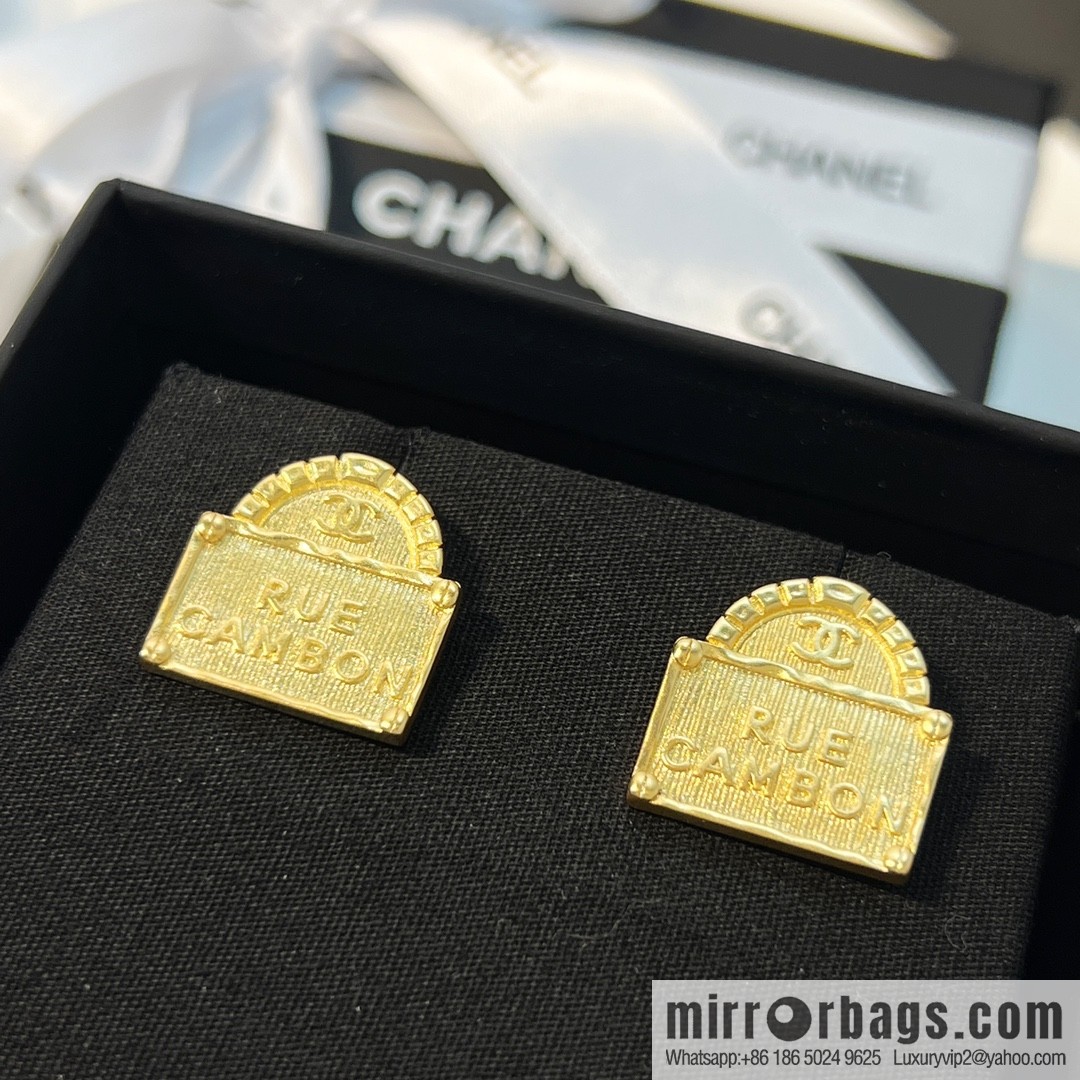 New ☑️ CHANEL Chanel double c gold bag 👜 stud earrings