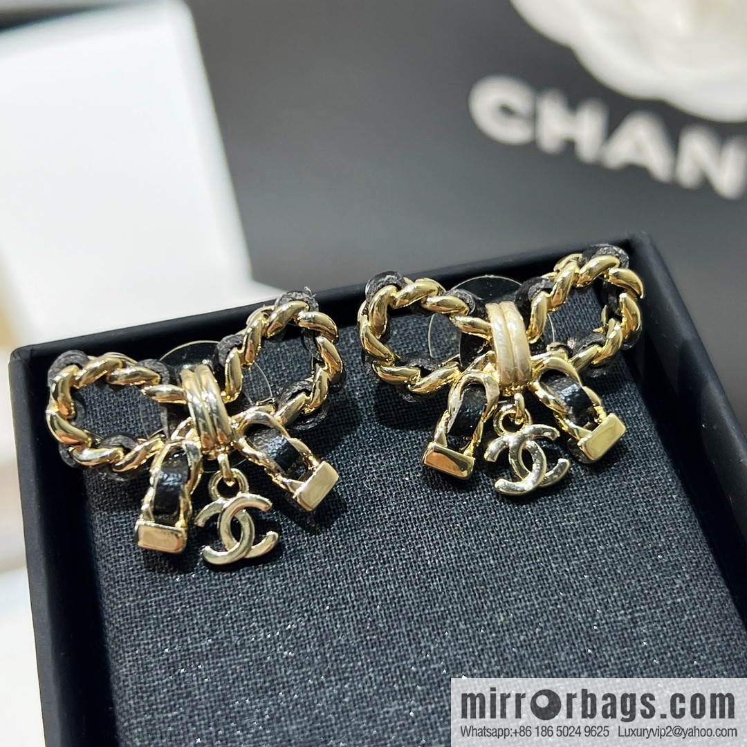 New ☑️ CHANEL Chanel double c black leather rope bow stud earrings