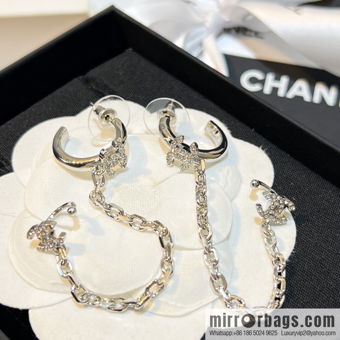 New ☑️ CHANEL Chanel double c full diamond stud earclip
