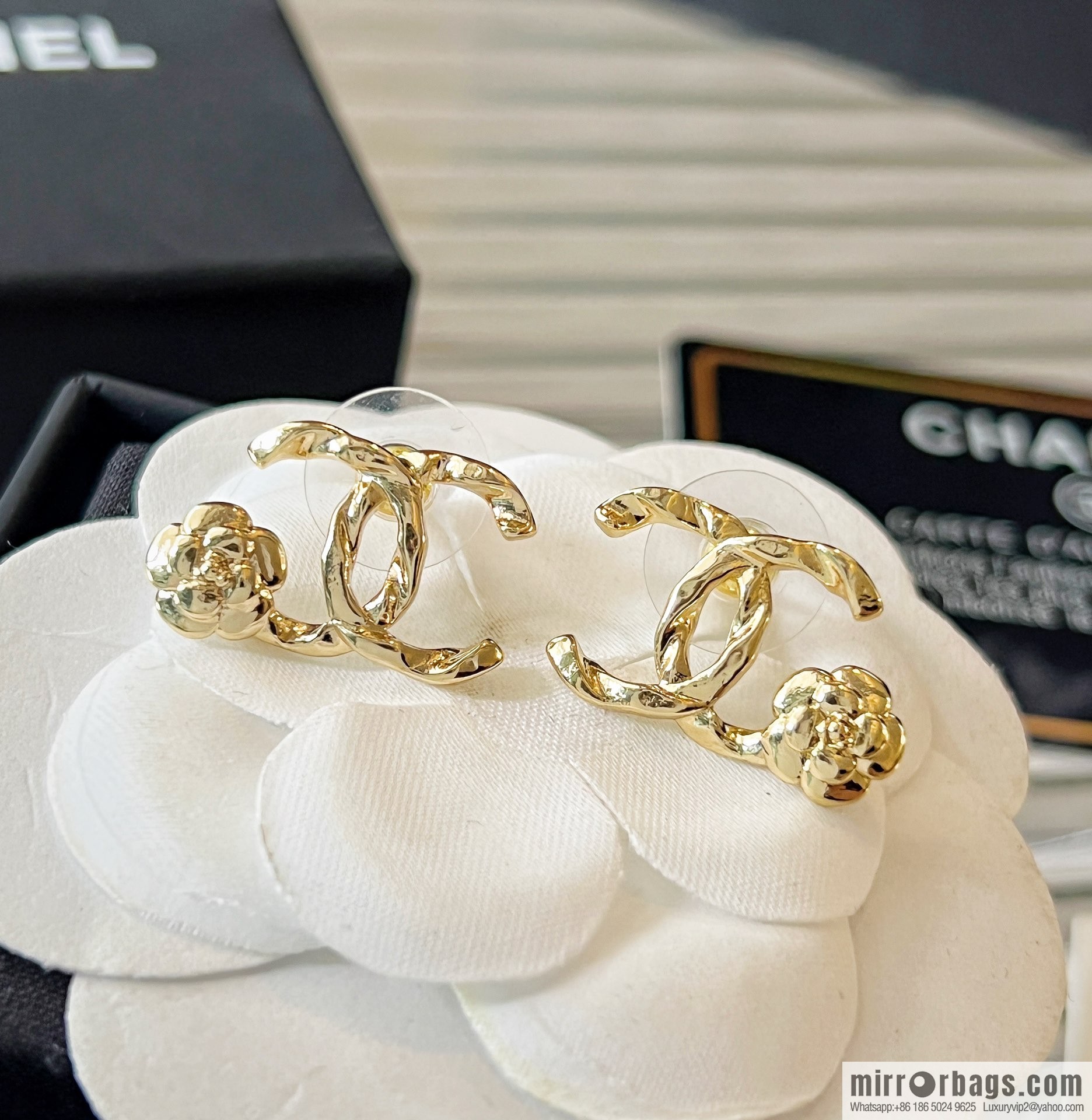 New ☑️ CHANEL Chanel gold double c camellia stud earrings
