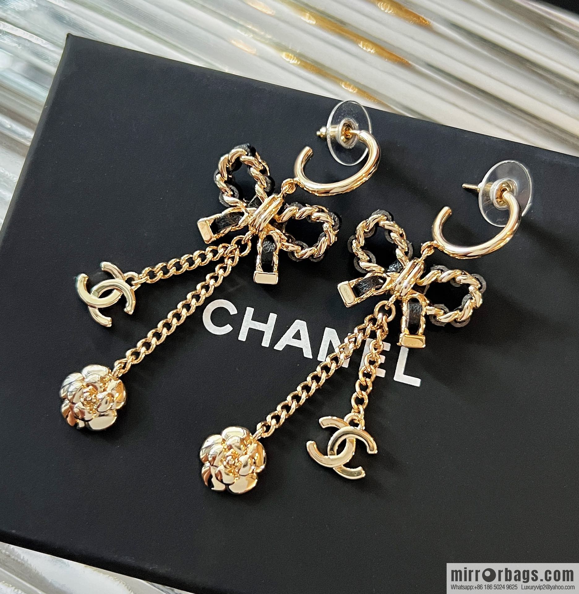New ☑️ CHANEL Chanel double c camellia bow stud earrings