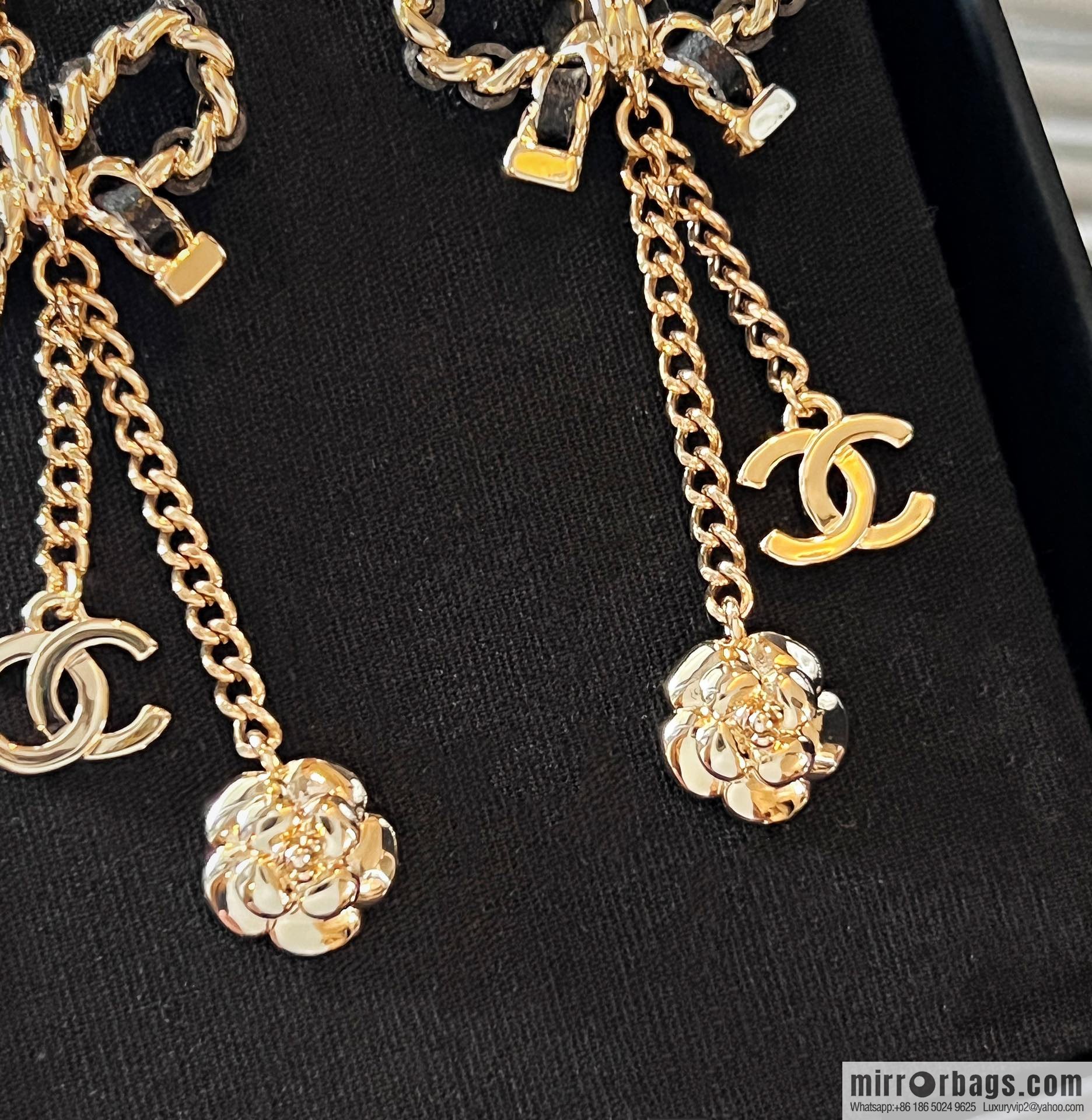 New ☑️ CHANEL Chanel double c camellia bow stud earrings