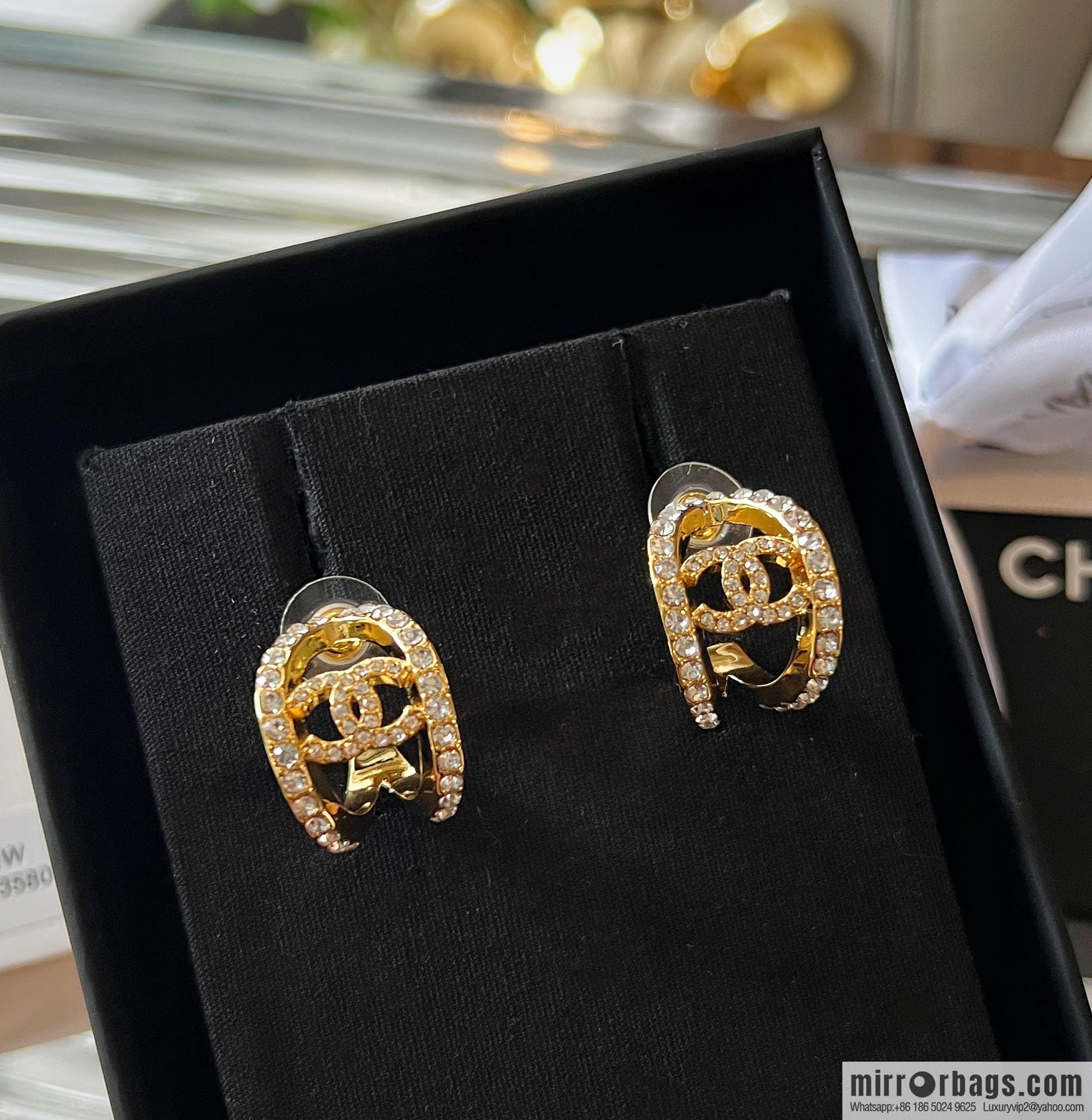 New ☑️ CHANEL Chanel double c full drill cut-out semicircular stud earrings