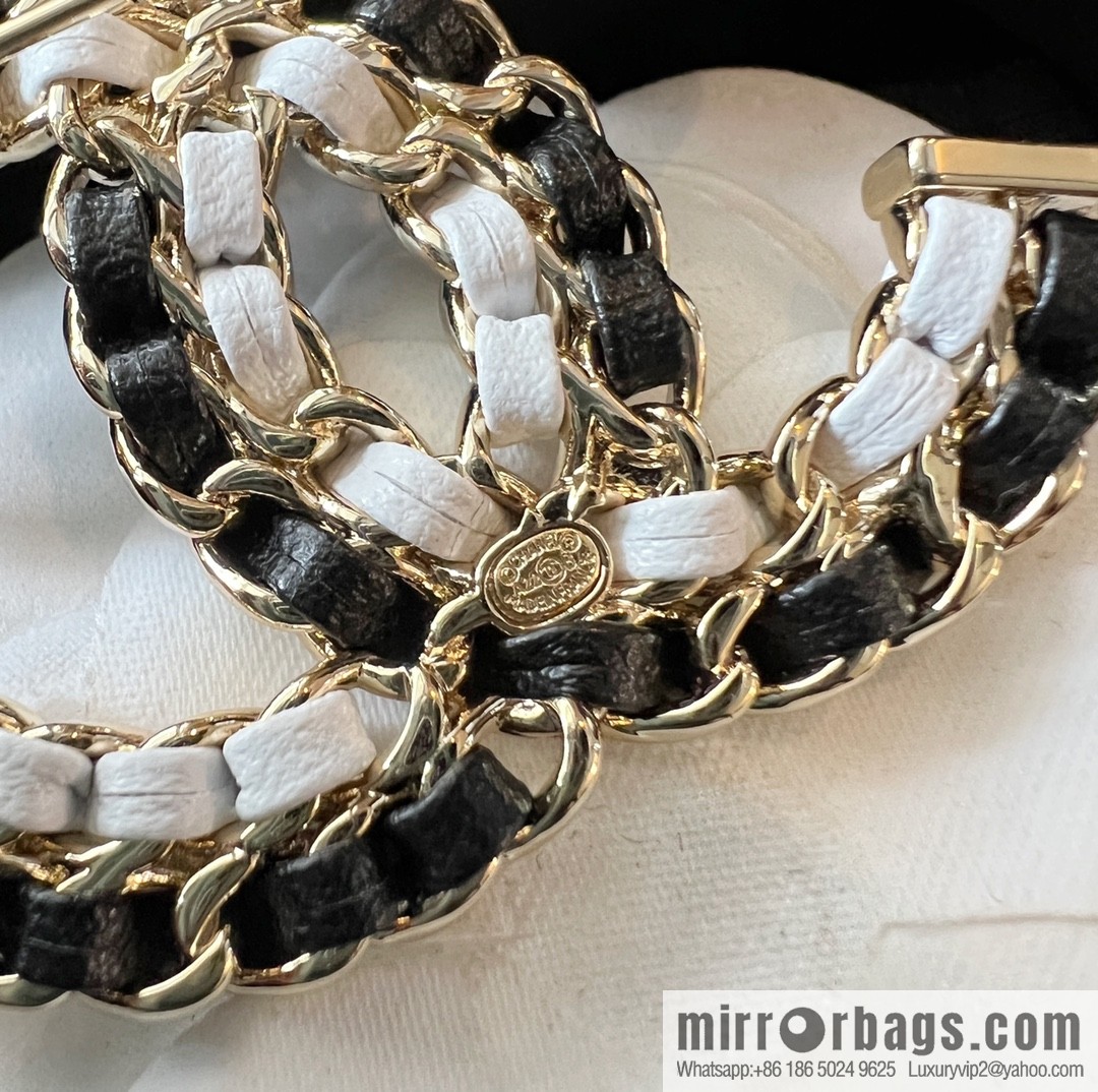 New ☑️ CHANEL Chanel double c black and white leather rope brooch