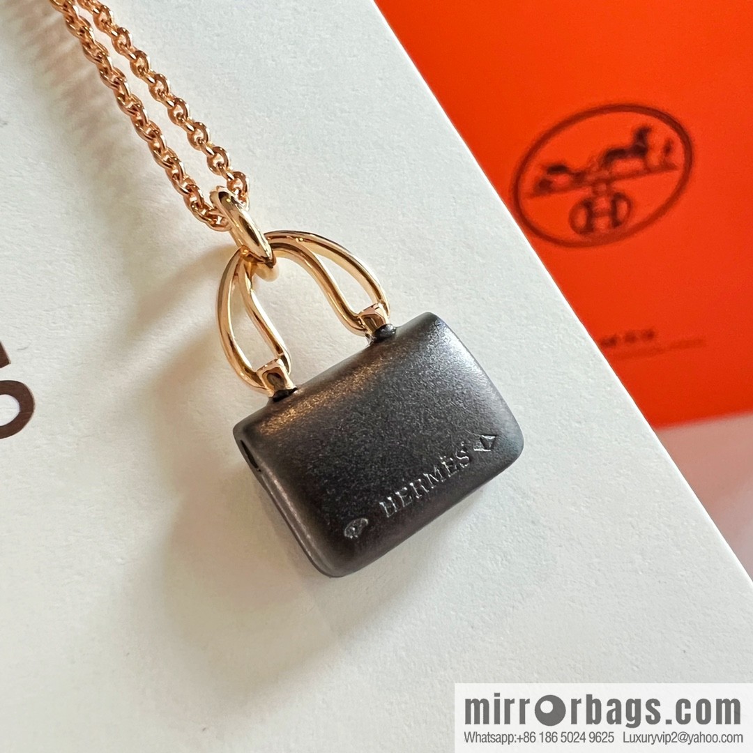 ❤️New ☑️ Hermès HERMES black jade bag necklace
