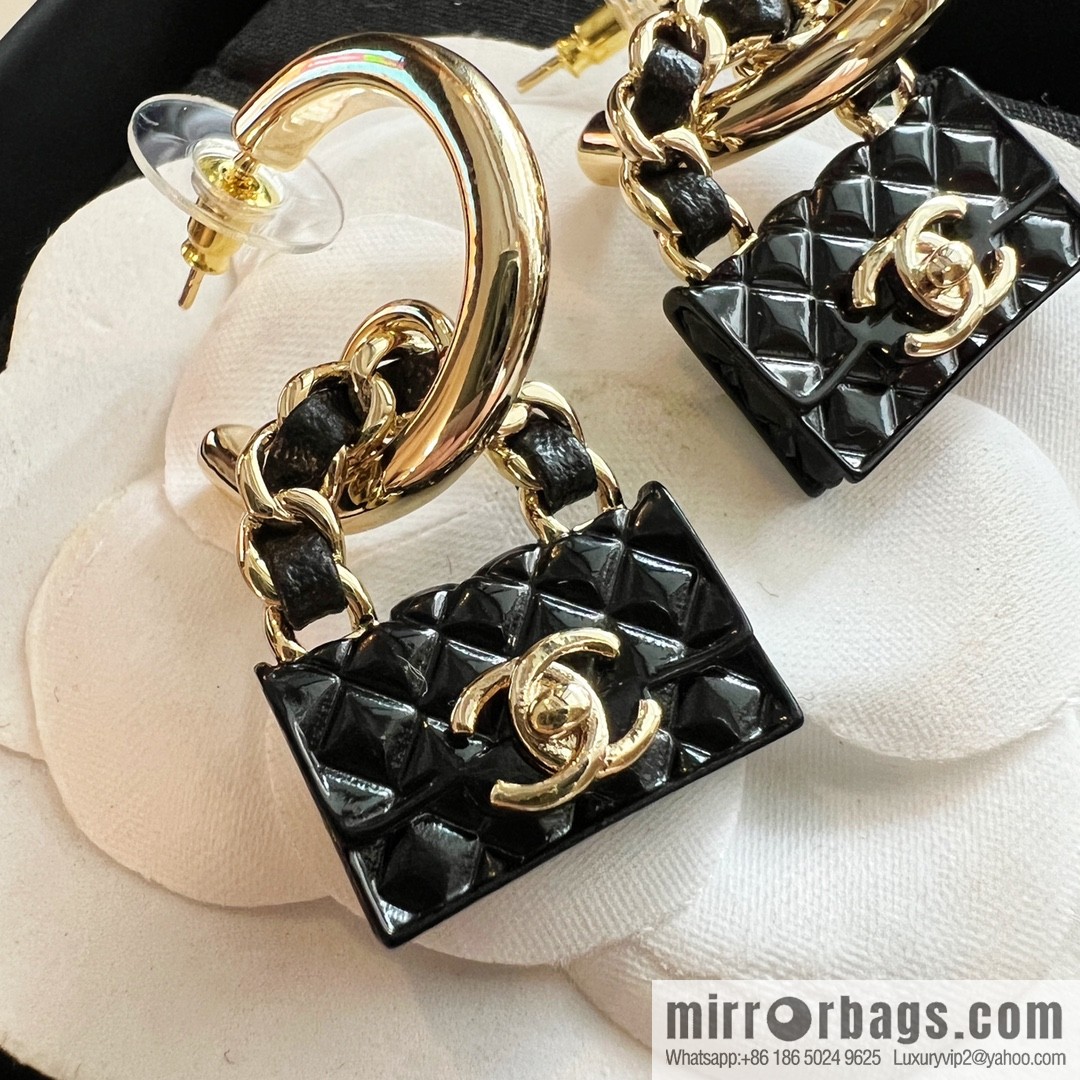 New ☑️ CHANEL Chanel double c bag 👜 stud earrings