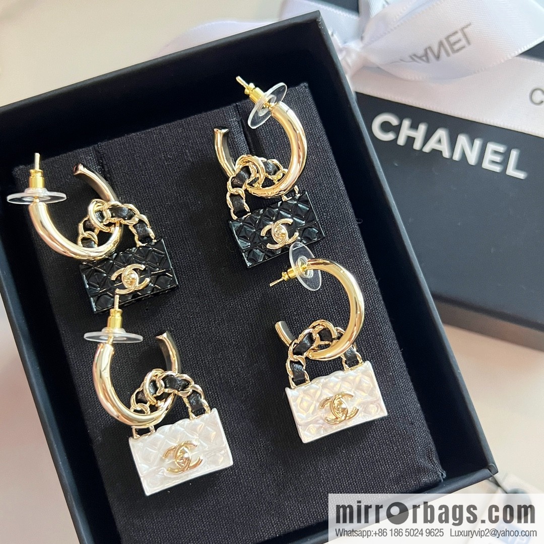 New ☑️ CHANEL Chanel double c bag 👜 stud earrings