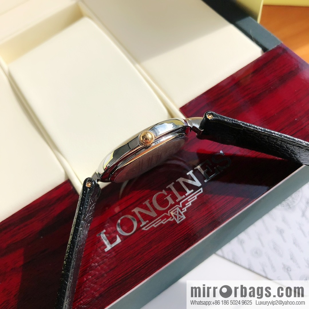 The Longines Rudolph series is a joint limited edition designed by top designers Rodolphe and Longines, large 32mm and small 24mm.