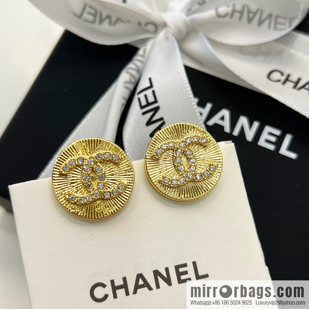 New ☑️ CHANEL Chanel double c round stud earrings