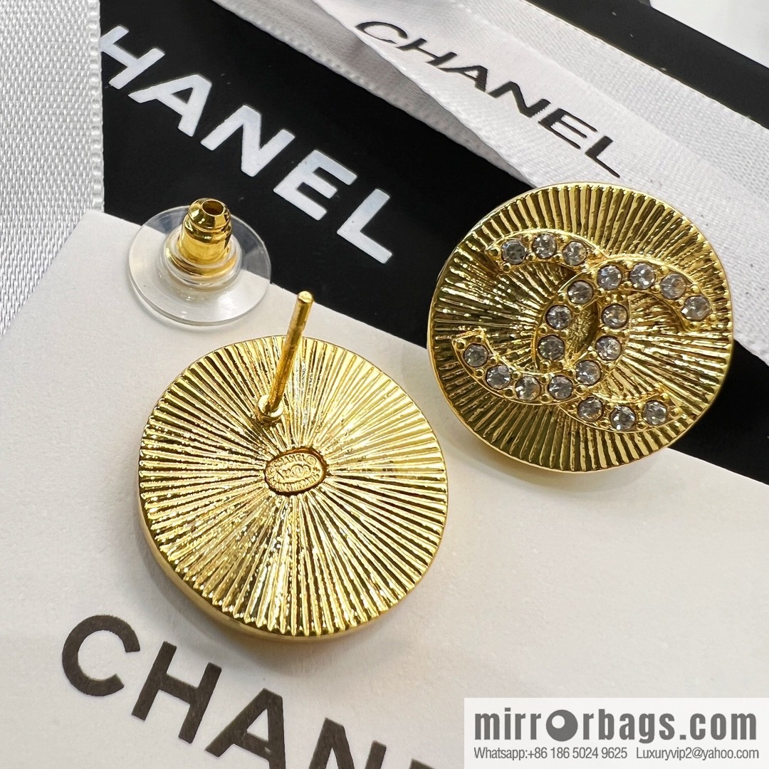 New ☑️ CHANEL Chanel double c round stud earrings