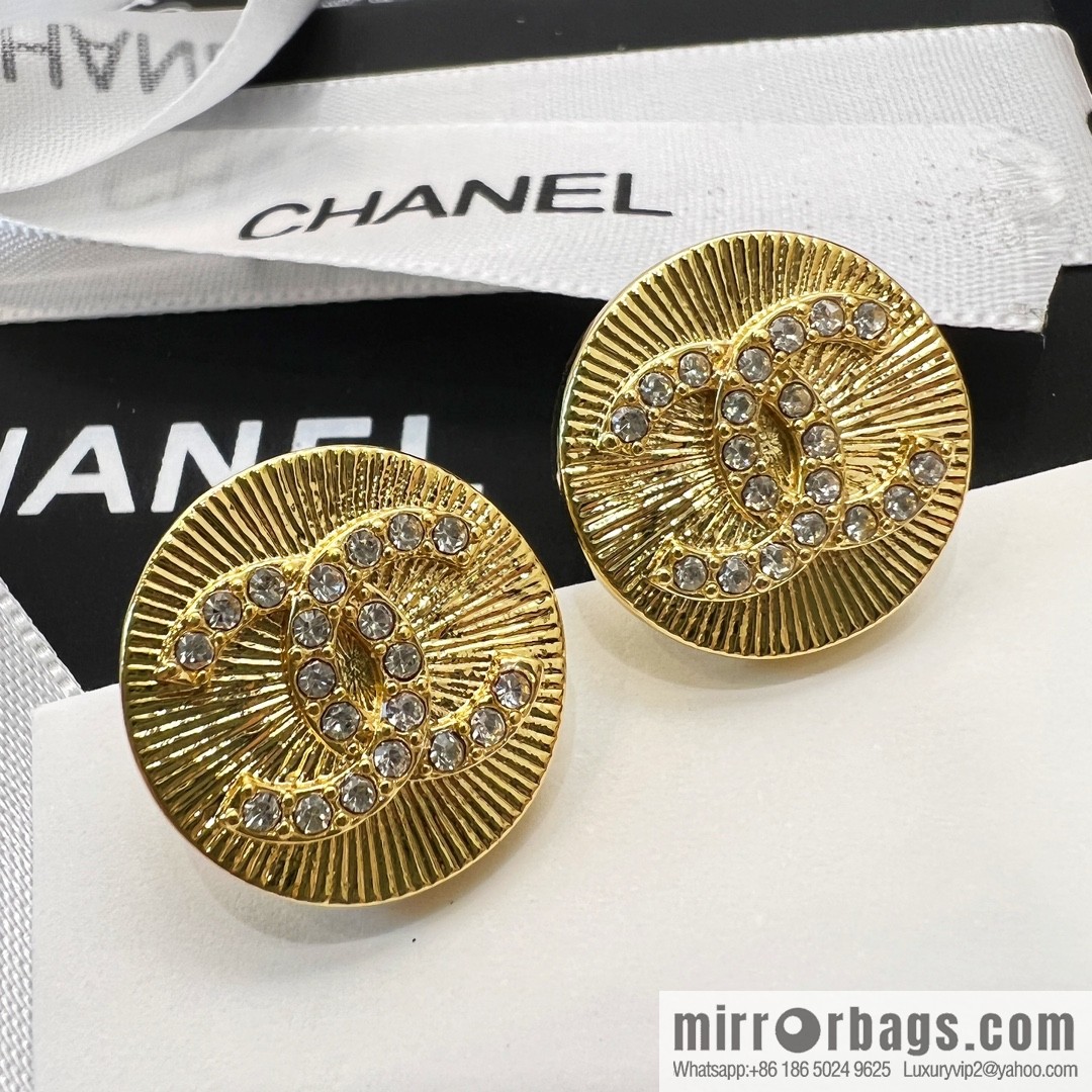 New ☑️ CHANEL Chanel double c round stud earrings