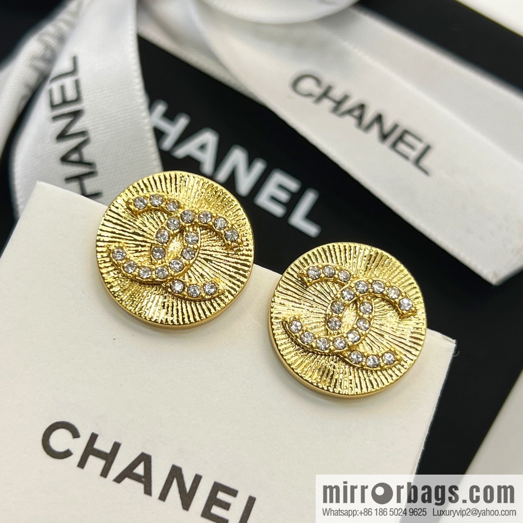 New ☑️ CHANEL Chanel double c round stud earrings