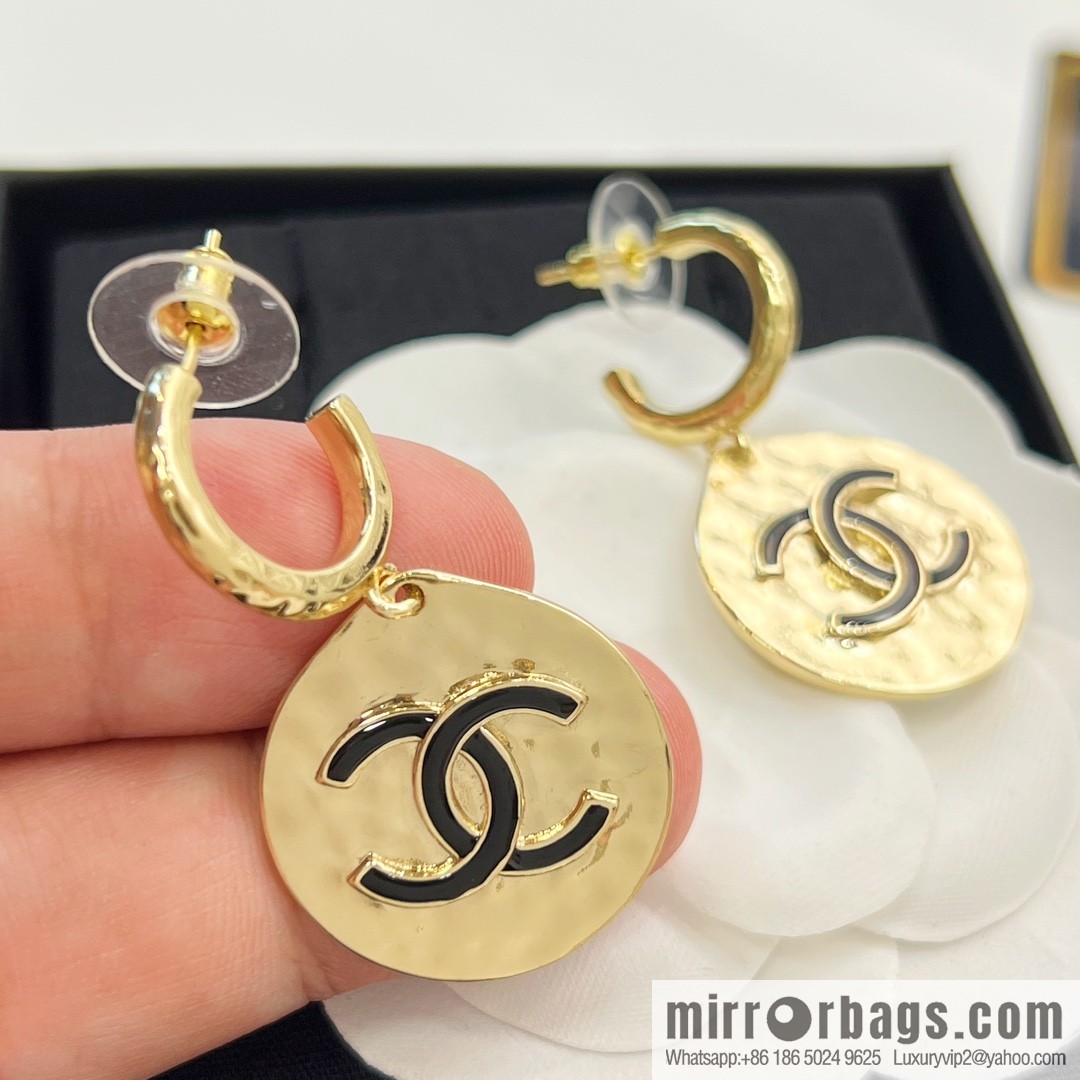 New ☑️ CHANEL Chanel double c round stud earrings
