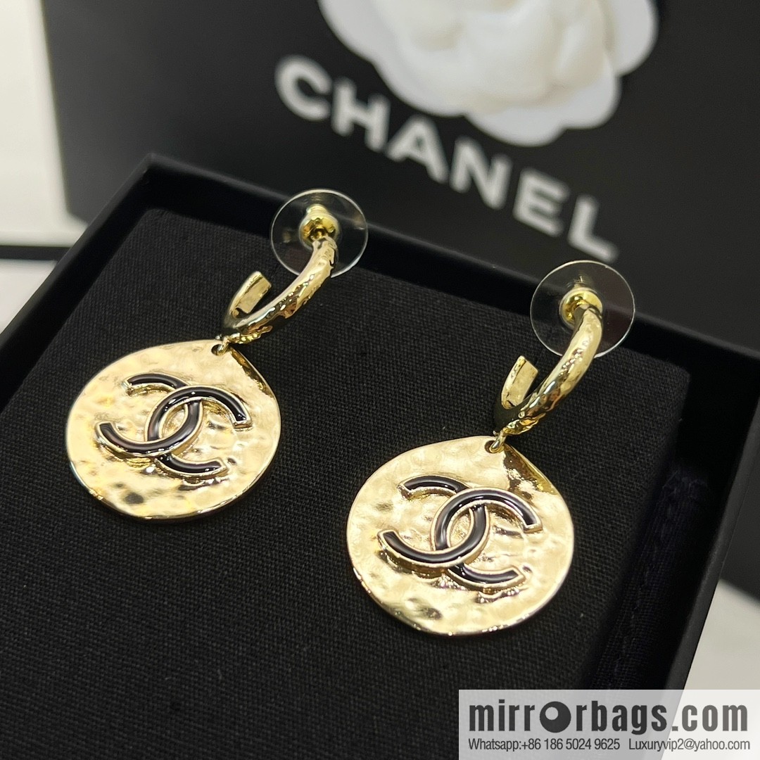 New ☑️ CHANEL Chanel double c round stud earrings