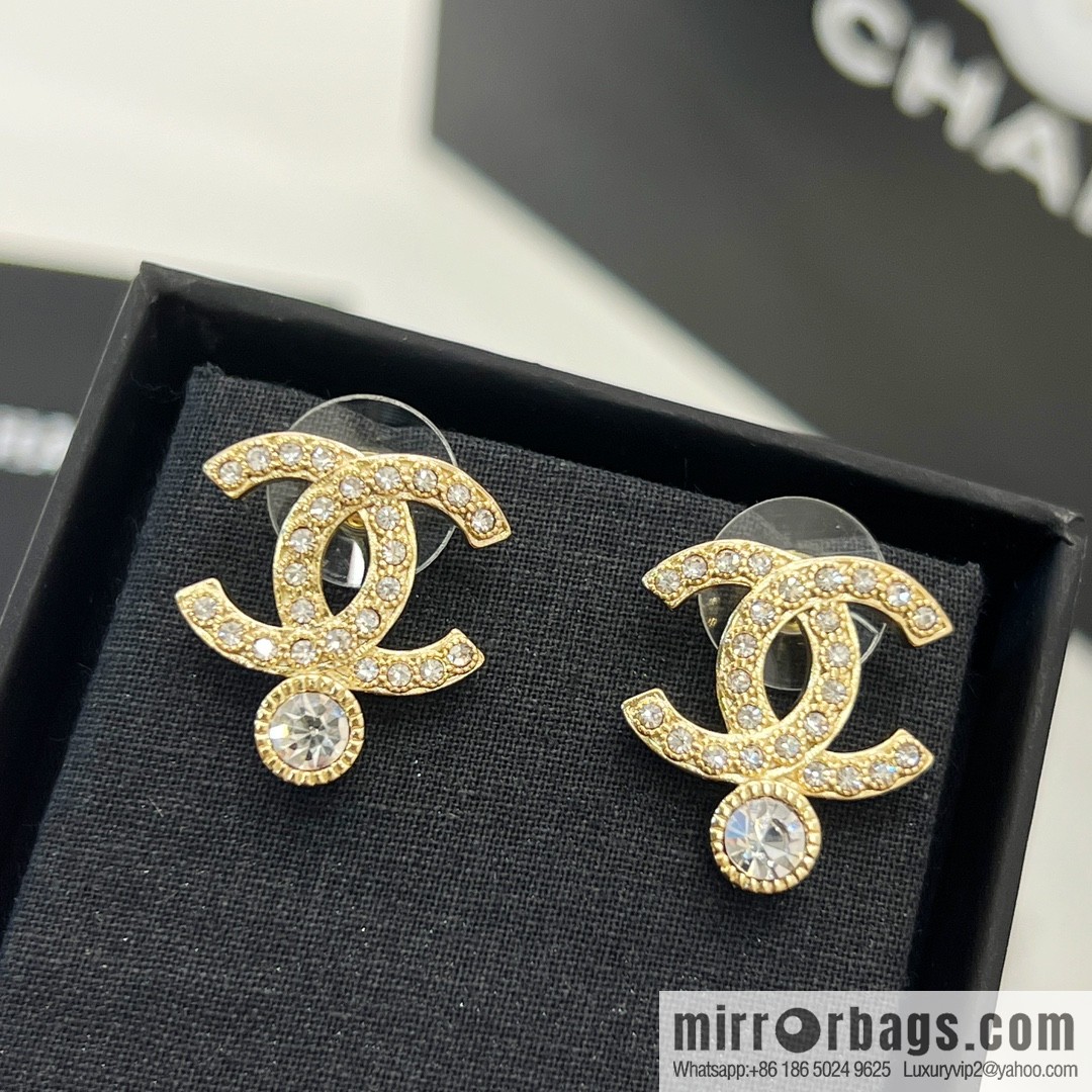 New ☑️ CHANEL Chanel double c single diamond stud earrings