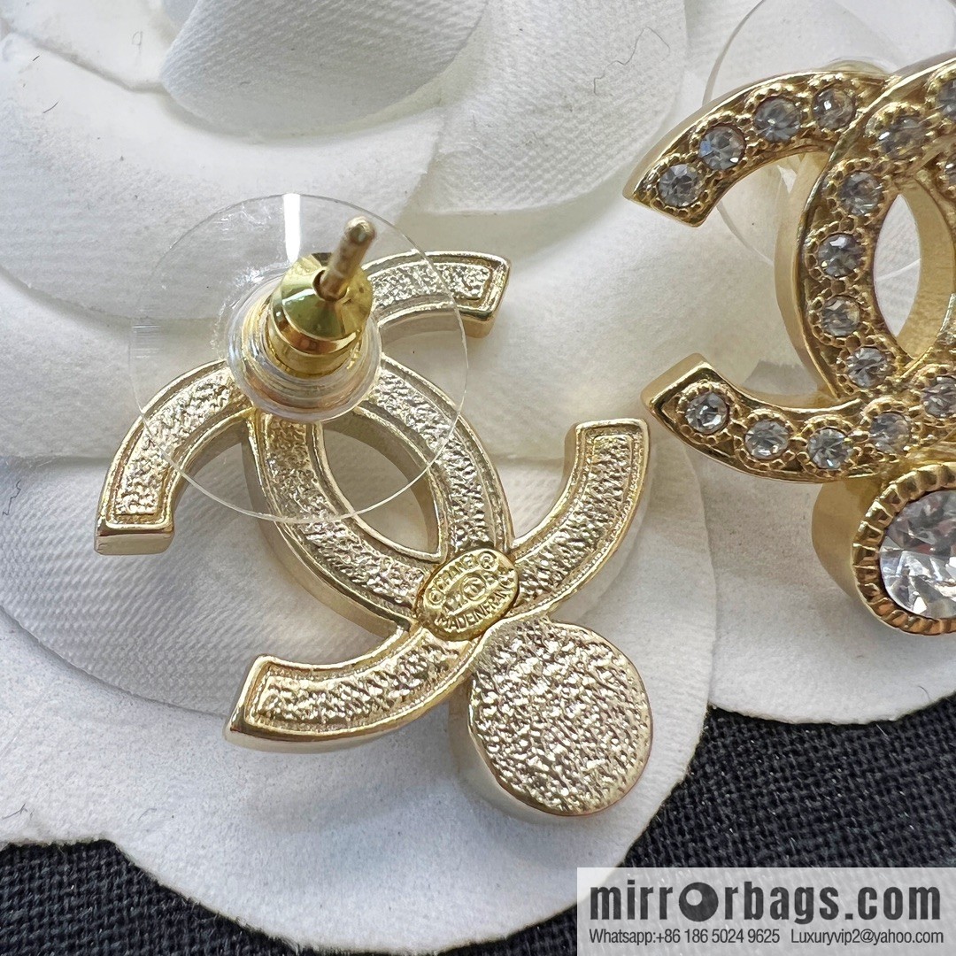New ☑️ CHANEL Chanel double c single diamond stud earrings
