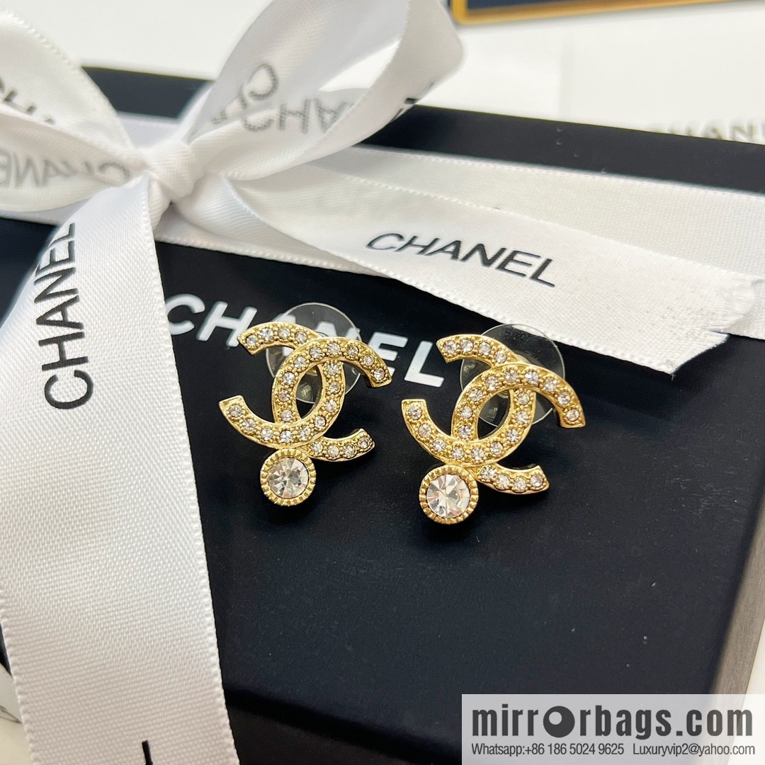 New ☑️ CHANEL Chanel double c single diamond stud earrings