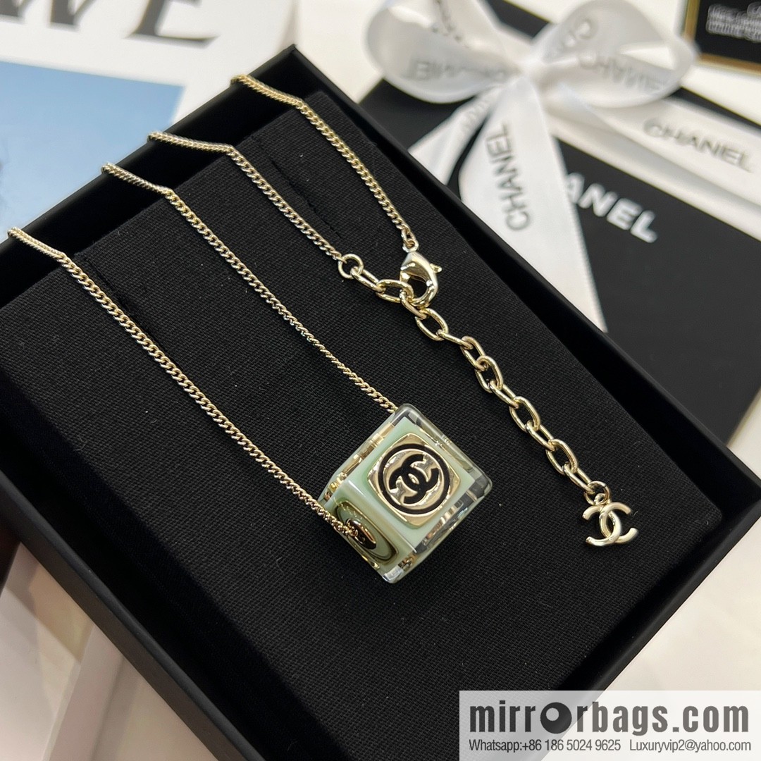 New ☑️ CHANEL Chanel dice 🎲 acrylic necklace